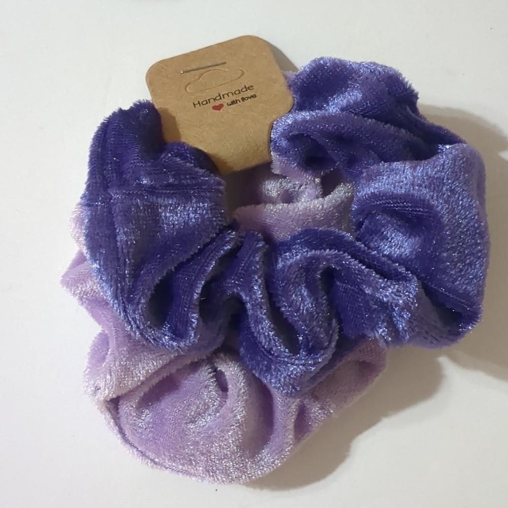 Velvet Scrunchies New Lot 6 scrunchies & Key chain - Picture 4 of 5